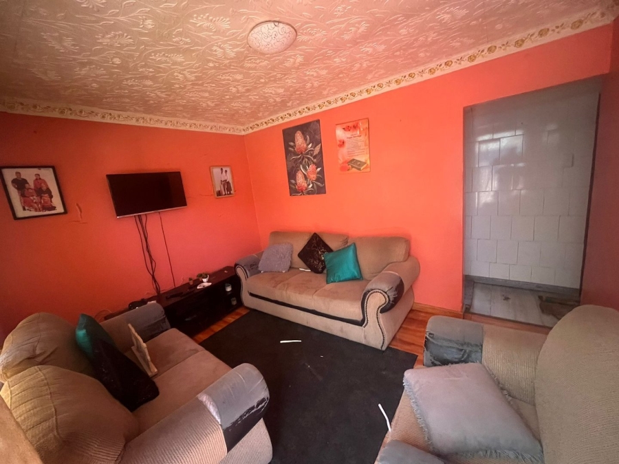 2 Bedroom Property for Sale in Motherwell Nu 9 Eastern Cape